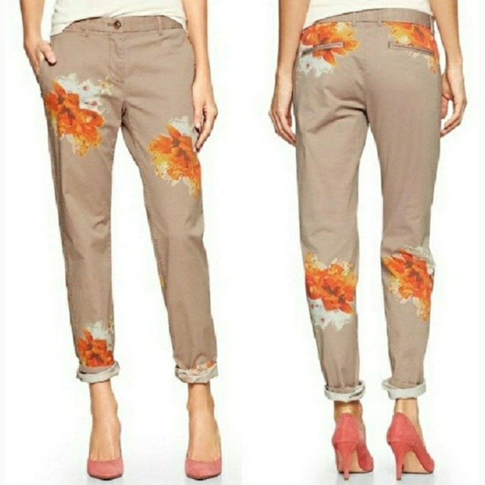 8 Khakis by Gap Floral Broken In Straight Pants
